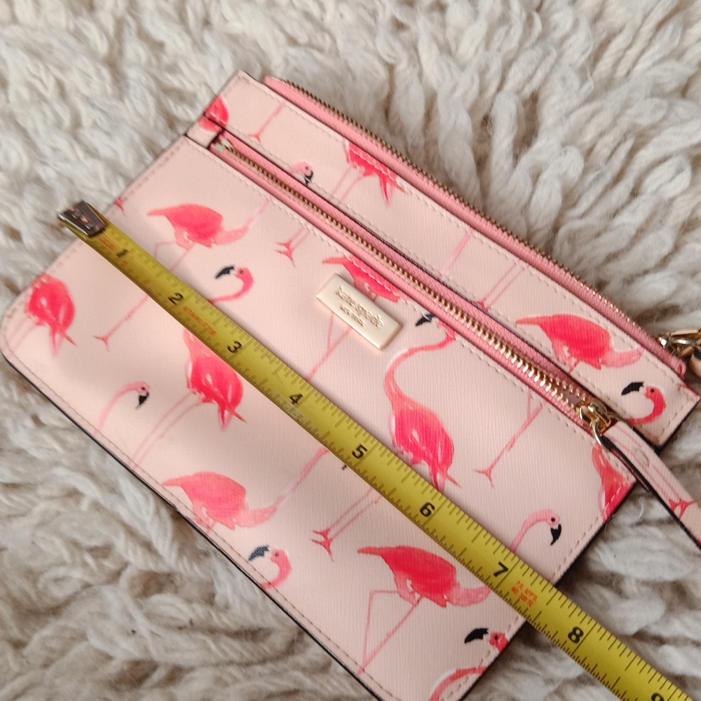 Kate Spade wristlet - Picture 12 of 16